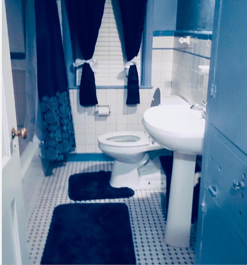 Best Deal In Town! Entire 1 Bedroom Apartment 59 Montgomery Luaran gambar